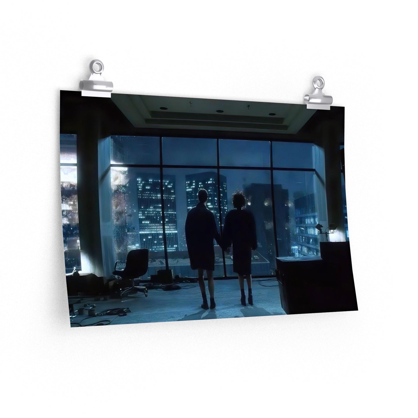 Fight Club Final Scene Narrator And Marla Hold Hands Poster